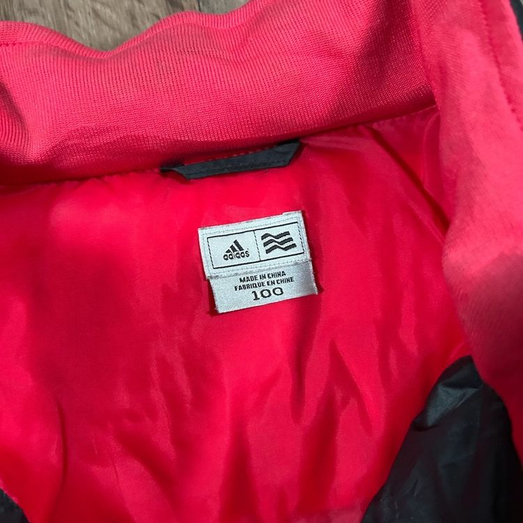 VintageAdidas Black and Red Puffer Coat   image 5